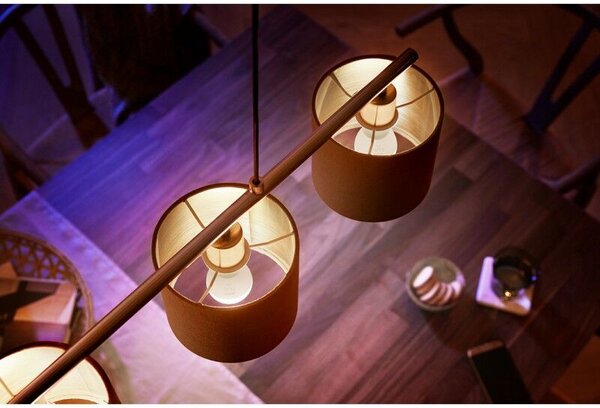 Hue White LED žárovka E14 P45 5,7W 470lm 2700K IP20