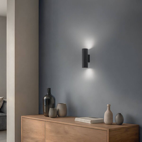 SOLLUX LIGHTING Nástěnné svítidlo Carbon, černé, výška 20 cm, hliník, 2 světla., stmívatelný, Černá, Obývací pokoj / jídelna, Hliník, Moderní