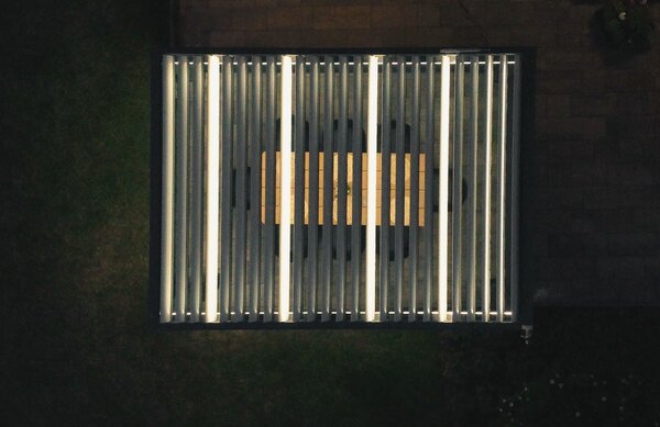 Bioklimatická pergola Noela antracit PREMIUM 3x4 m + montáž Barva lamel: Bílá