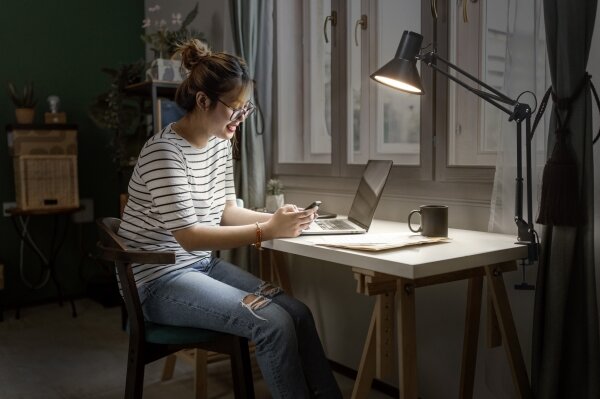 Osram -LED Stmívatelná stolní lampa s klipem OFFICE LINE LED/9W/230V 3000K černá