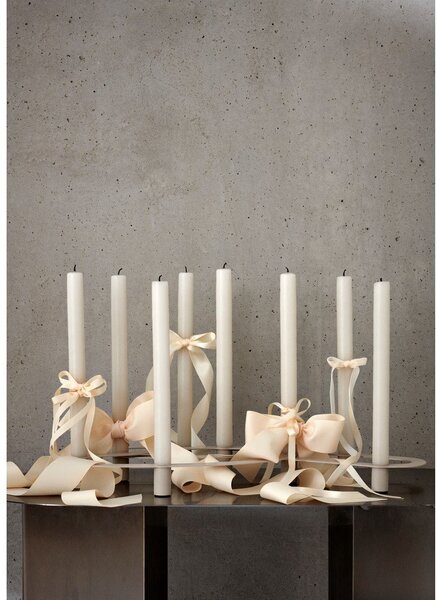 Kovový adventní svícen Aro – Blomus