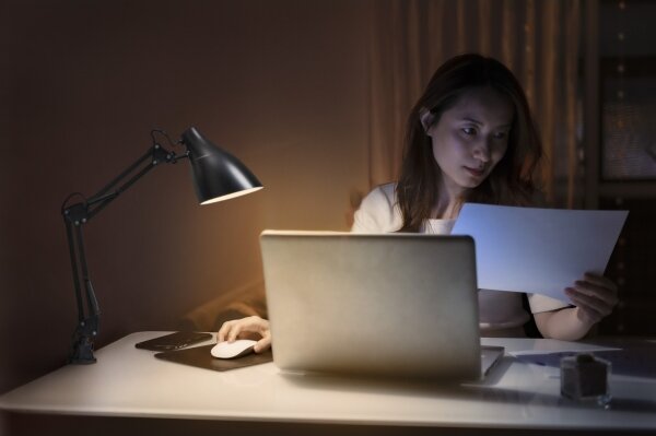 Osram - Stolní lampa s klipem DESK LINE 1xE27/11W/230V černá
