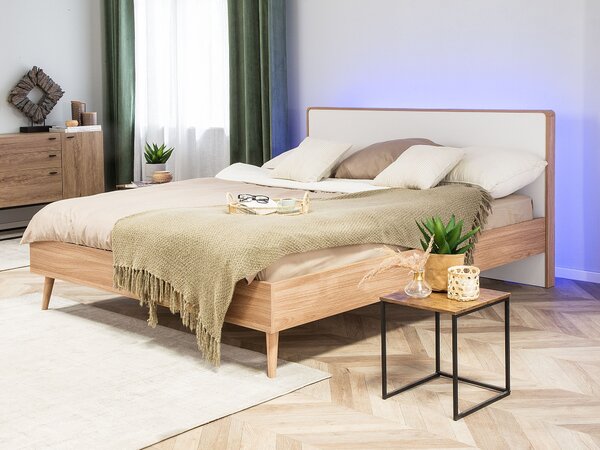 LED postel SERRIS 180 x 200 cm Světle hnědá