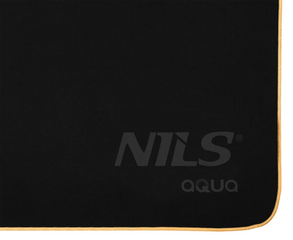 NAR12 ČERNÝ/ORANŽOVÝ RUČNÍK Z MIKROVLÁKNA NILS AQUA
