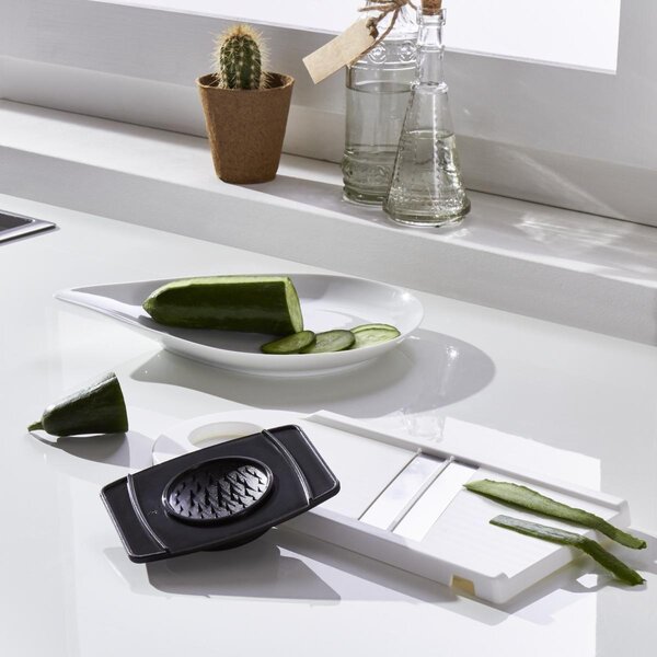 KRÁJEČ NA ZELENINU Homeware Profession. - Struhadla