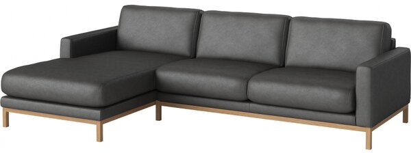 North, Čalounění SOIL Stone Blue, Podnož Dub kouřový olejovaný Bolia