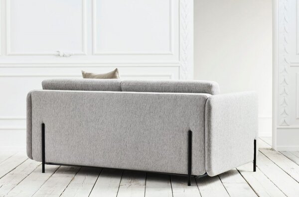 Pira, sofa s postelí, Čalounění LONDON Light Begie, Podnož Černá Bolia