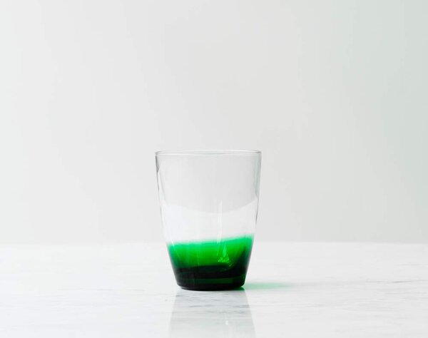 Normann Copenhagen Sklenice Hue Glass, green