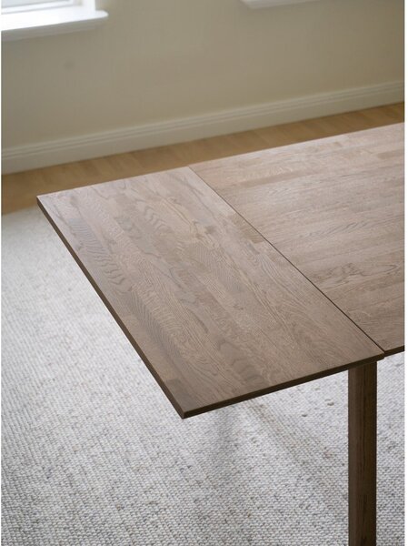 Rozkládací jídelní stůl z dubového dřeva 95x220 cm Clapperton – Rowico