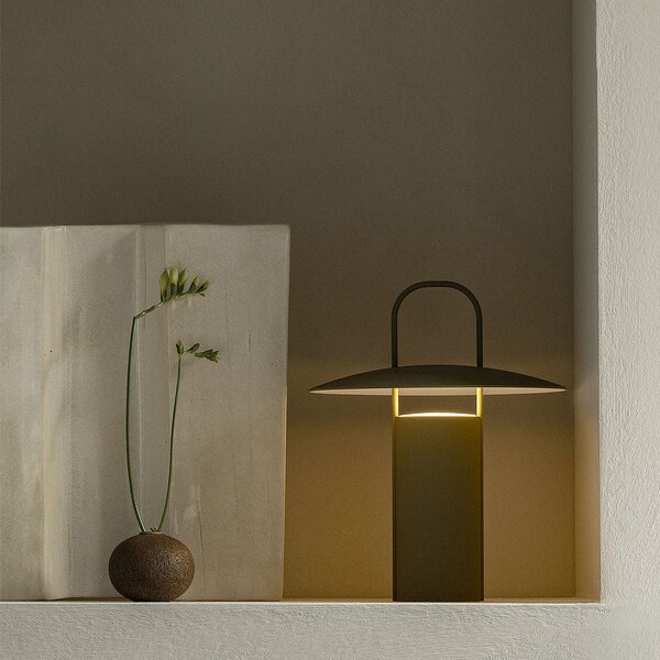 Audo Copenhagen designové stolní lampy Ray Table Lamp Portable