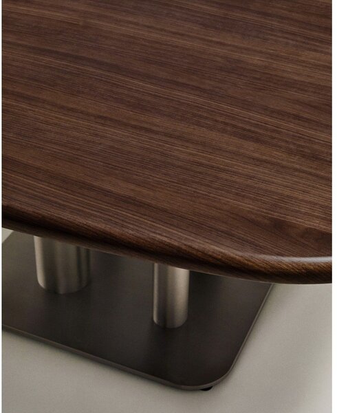 Jídelní stůl v dekoru ořechu 121x121 cm Melvar – Kave Home