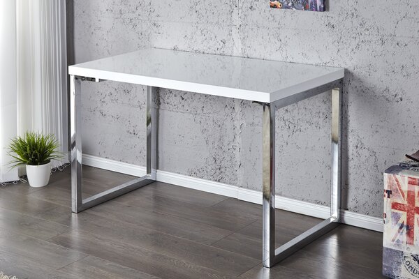 Moderní psací stůl Linear s bílou lesklou deskou a hranatým kovovým nohama ve stříbrné chromové úpravě 120 cm