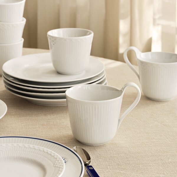 Porcelánový hrnek White Fluted 330 ml