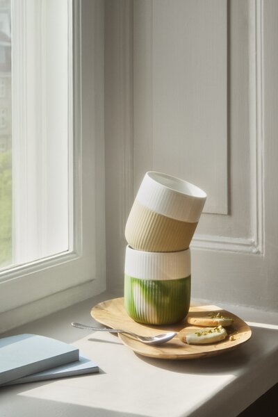 Porcelánový hrnek Fluted Contrast Sand 350 ml