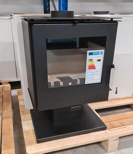 Krbová kamna Verso Rheia P - 5 kW | Kompaktní a účinná pro teplé prostory