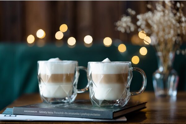 Skleněné hrnky v sadě 2 ks na cappuccino/dvoustěnné 330 ml Geo – Vialli Design