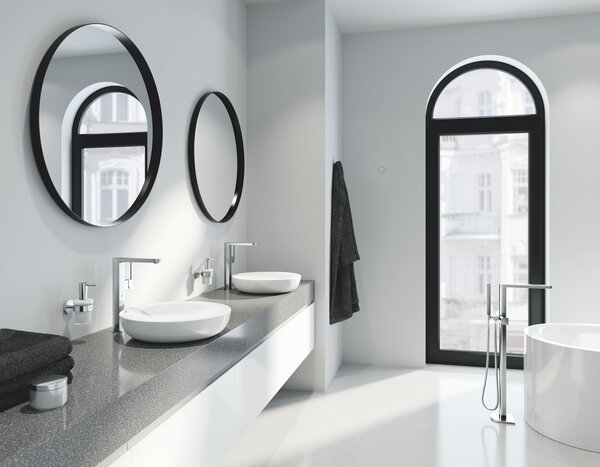 Grohe Plus umyvadlová baterie stojící StarLight Chrome 32618003