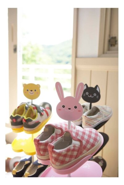 Černý kovový dětský botník Kid's Shoe Rack – YAMAZAKI