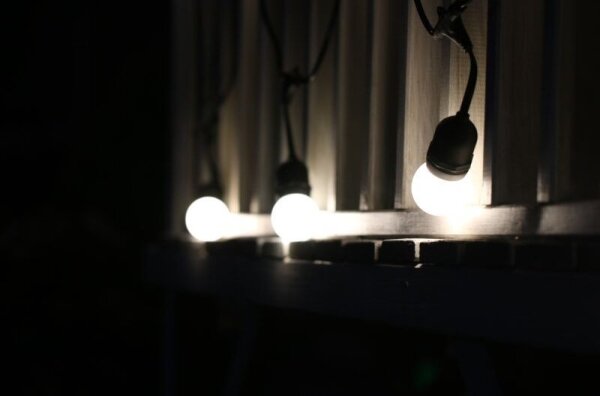 SADA 2x LED Žárovka PARTY E27/0,5W/36V bílá 3000K