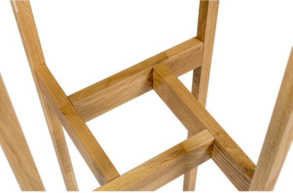 Stojan na kabáty z masivního dubu Woodman Hilbert