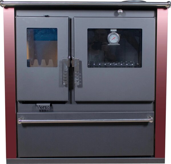 EEK A+ - Sporák na dřevo Verso CS Plus Inox Bordo 7,7 kW s troubou, varnou deskou a přihrádkou na dřevo