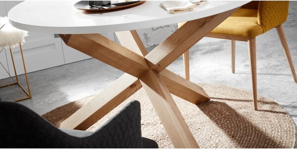 Jídelní stůl Kave Home Nori, ⌀ 135 cm