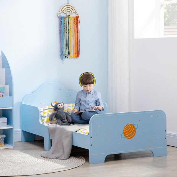 Dětská postel ZONEKIZ pro děti ve věku 3-6 let 143x74x59 cm Dřevěná postel s bezpečnostními zábranami Max zatížení 80 kg Moderní nábytek do ložnice Mo