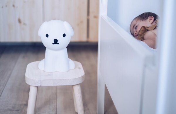 Bílá plastová dětská LED lampa Mr. Maria Snuffy 30 cm