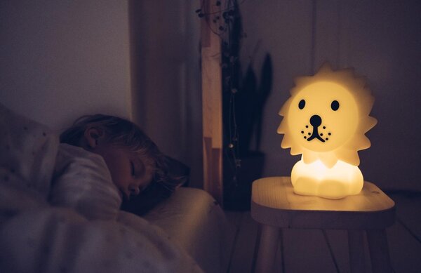 Žlutá plastová dětská LED lampa Mr. Maria Lion 30 cm