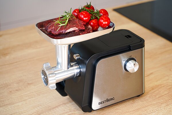 Elektrický mlýnek na maso BestBerg BBM-2500 / 2500 W / černá/stříbrná