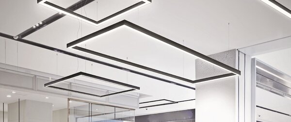 Team Italia Designové LED závěsné svítidlo EDGE, 143x59cm, 3000K, mikroprizma Barva: Černá
