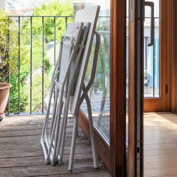 Sada BALCONY II – skládací stůl 64×70 cm + 2 ultra kompaktní židle | ColorBlock béžová Seigle