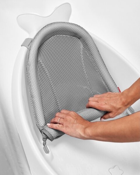 Skip Hop - Dětská vanička s ergonomickou podložkou MOBY 3 bílá