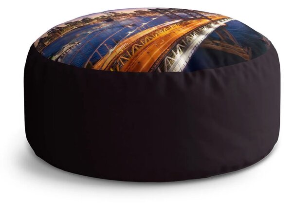 Sablio Taburet Circle Most v New Yorku: 38x48 cm