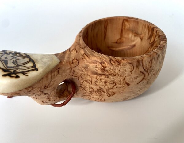 Pahkataide Finský hrnek Kuksa Poro, bříza kadeřavá