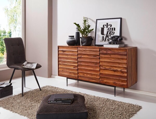FineBuy Komoda z masivního dřeva Sheesham 150 cm se 3 dvířky – Masivní retro komoda s 3D povrchem – Designový přírodní příborník – Ručně vyrobený v industriálním stylu