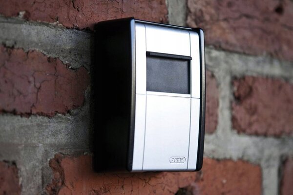 ABUS Skrytý trezor na klíče KeyGarage 787 LED