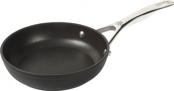 Ballarini Tradiční pánev Alba 24 cm s titanovým povrchem