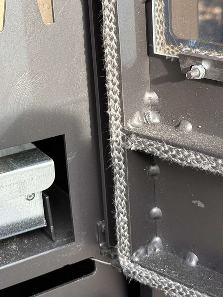 EEK A+ - Kuchyňský sporák na dřevo Verso CS Plus Inox 7,7 kW - Černé boční panely - levý