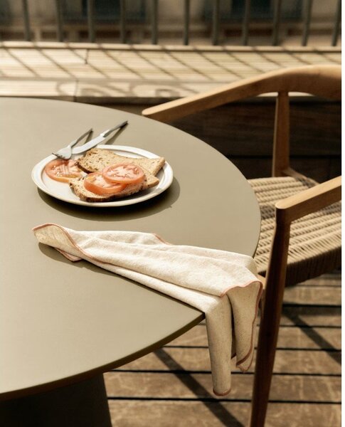 Betonový venkovní jídelní stůl Kave Home Itai, ⌀ 90 cm