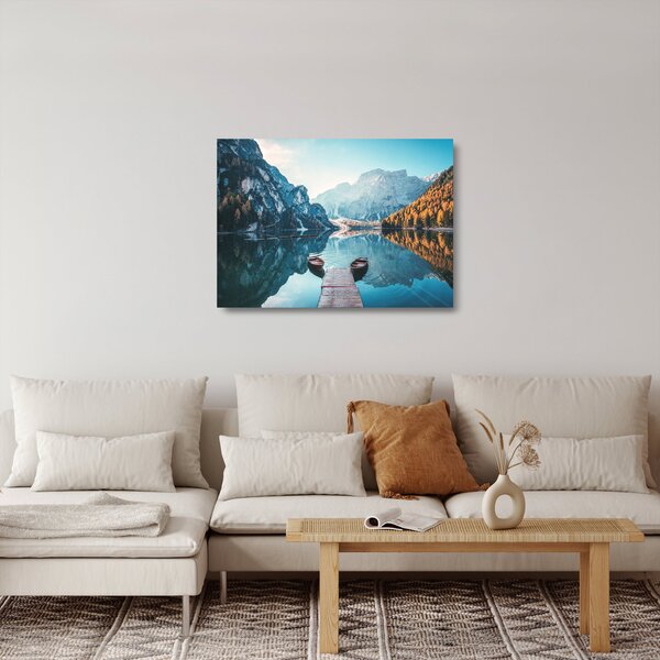 Skleněný obraz - Lodě na jezeře Braies (70x50 cm)