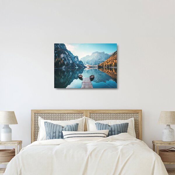 Skleněný obraz - Lodě na jezeře Braies (70x50 cm)