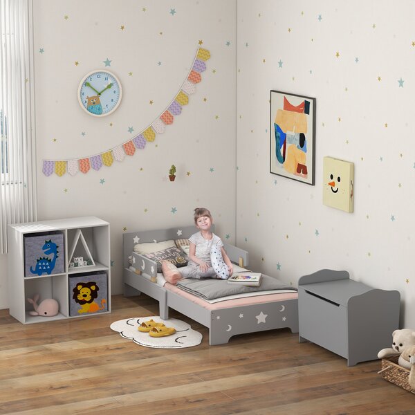 Dětská postel ZONEKIZ, podlahová postel pro děti, 3 až 6 let, 143 x 76 cm, design s hvězdami a měsícem, včetně laťového roštu, do dětského pokoje, šed