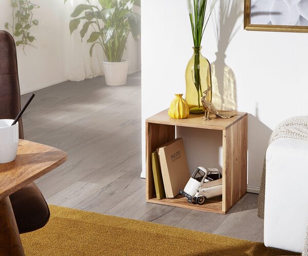 Stojan FineBuy z masivního akáciového dřeva, 43,5 cm, regál Cube, dřevěný regál, přírodní produkt, odkládací stolek, venkovský styl