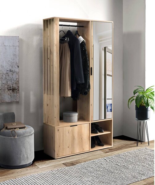 Předsíň Milan (dub artisan). Akce -20%