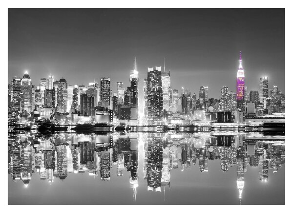 Skleněný obraz - New York a fialový mrakodrap (70x50 cm)