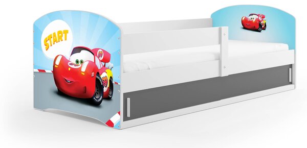 Dětská postel 80 x 160 cm Lukan (bílá + vzor cars) (s roštem, matrací a úl. prostorem). Vlastní profesionální přeprava až k Vám domů 1056444