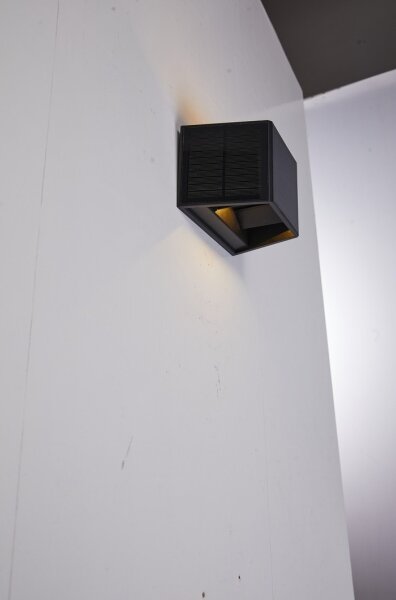Immax 08489L - LED Solární nástěnné svítidlo se senzorem LED/2W/5V IP54