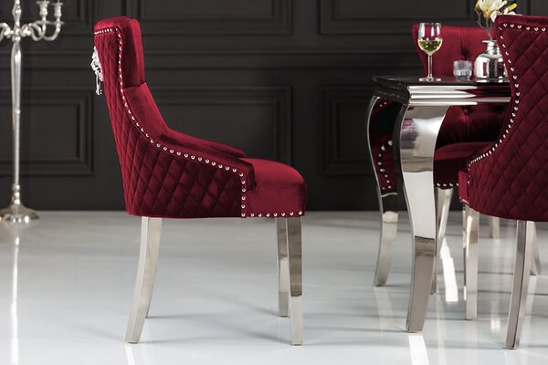 Elegantní židle CASTLE z červeného sametu s hlavou lva v barokním designu