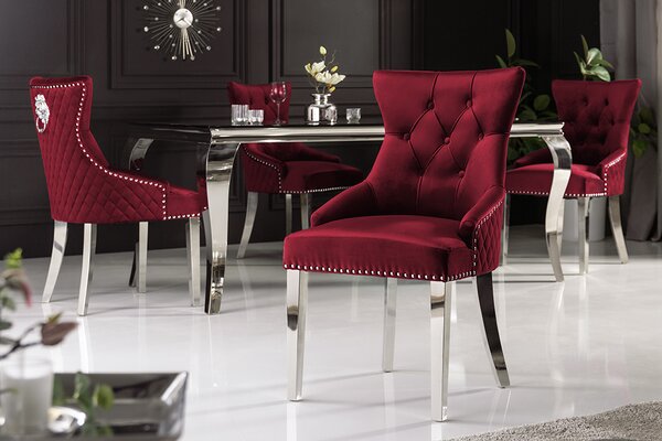 Elegantní židle CASTLE z červeného sametu s hlavou lva v barokním designu